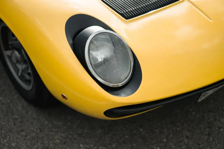 Lamborghini Miura SV - 55 anni - 11