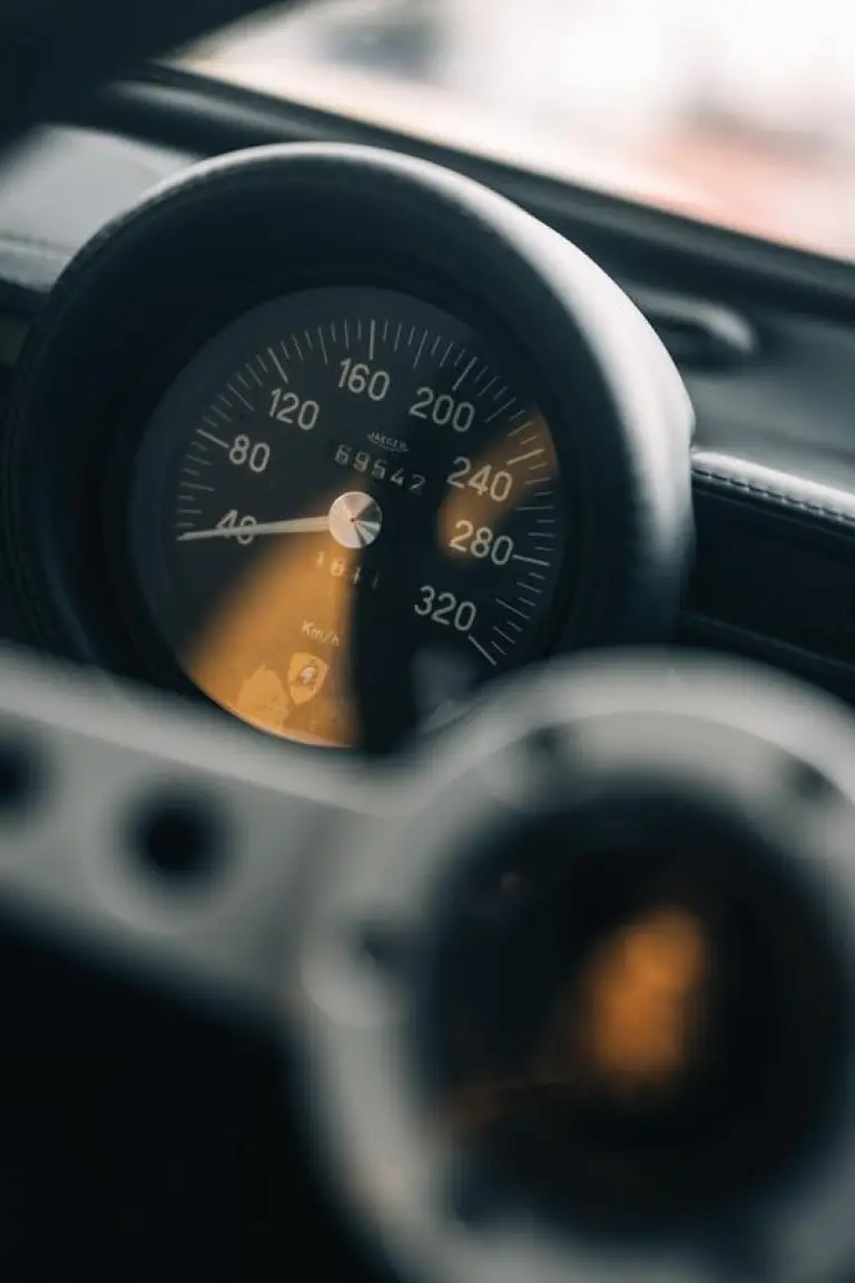 Lamborghini Miura SV - 55 anni - 24