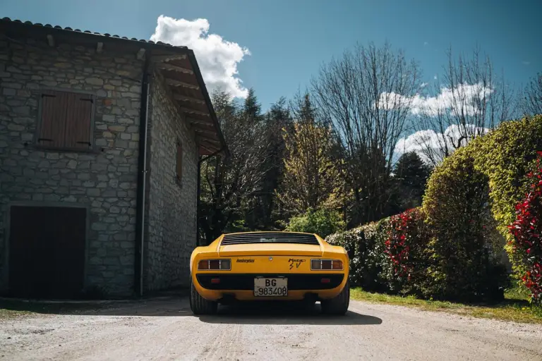 Lamborghini Miura SV - 55 anni - 22