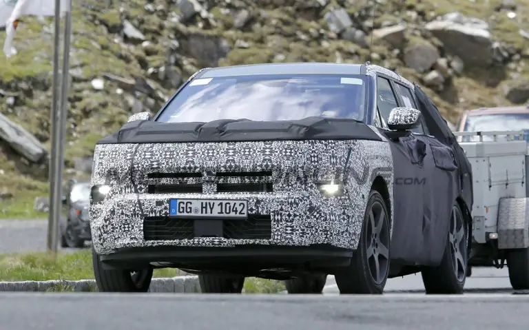 Hyundai Tucson 2027 - Foto spia 04-08-2026 - 1