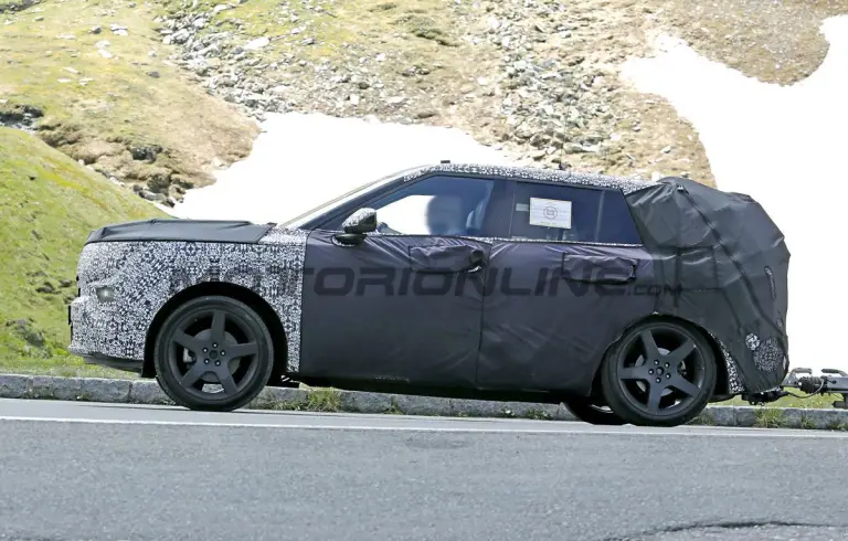 Hyundai Tucson 2027 - Foto spia 04-08-2026 - 8