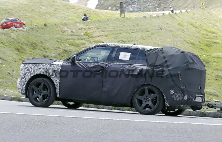 Hyundai Tucson 2027 - Foto spia 04-08-2026 - 7