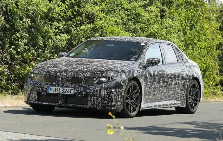 BMW i3 M - Foto spia 05-08-2026 - 9