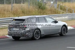 BMW i3 Touring - Foto spia 20-8-2026