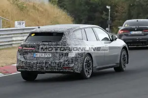 BMW i3 Touring - Foto spia 20-8-2026
