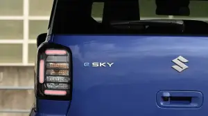 Suzuki e-Sky - Foto ufficiali
