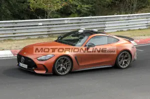 Mercedes AMG GT 63 - Foto spia 26-8-2026