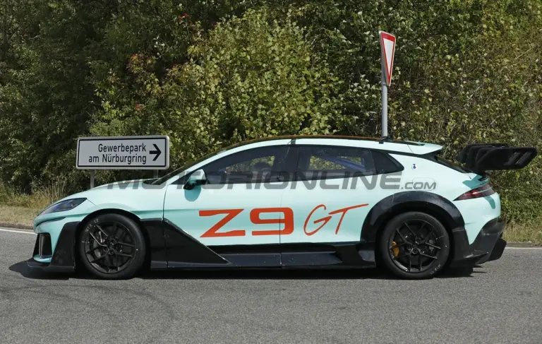 Denza Z9 GT Xtreme - Foto spia 01-09-2026 - 10