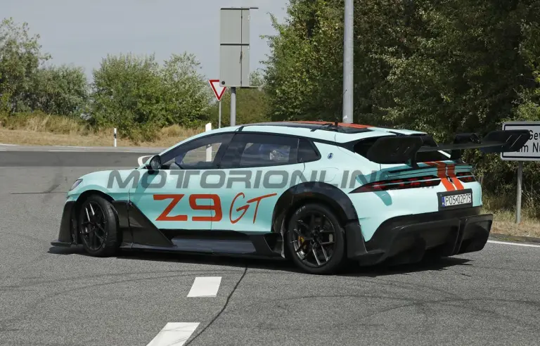 Denza Z9 GT Xtreme - Foto spia 01-09-2026 - 9