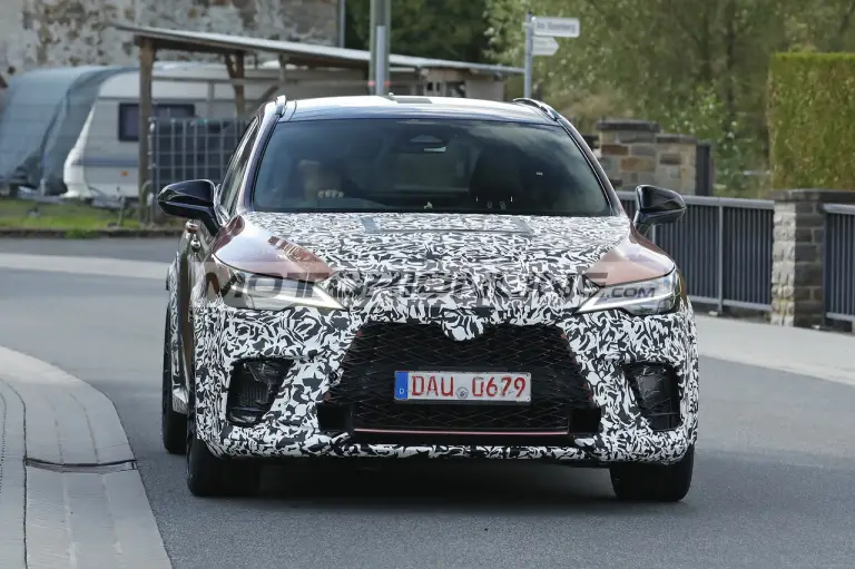 Lexus RX Morizo RR - Foto spia 4-9-2026 - 3
