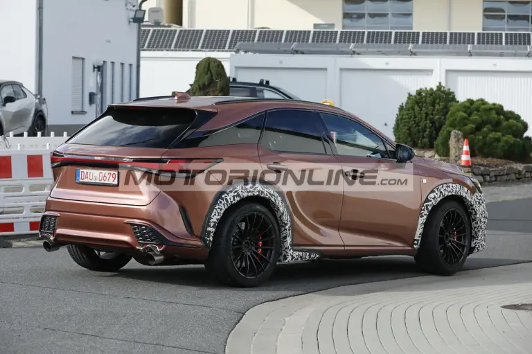 Lexus RX Morizo RR - Foto spia 4-9-2026 - 6