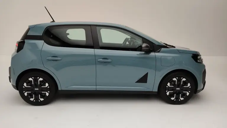 Dacia Spring 2026 - Foto live - 6