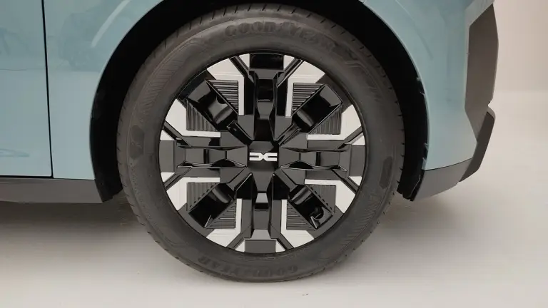 Dacia Spring 2026 - Foto live - 8
