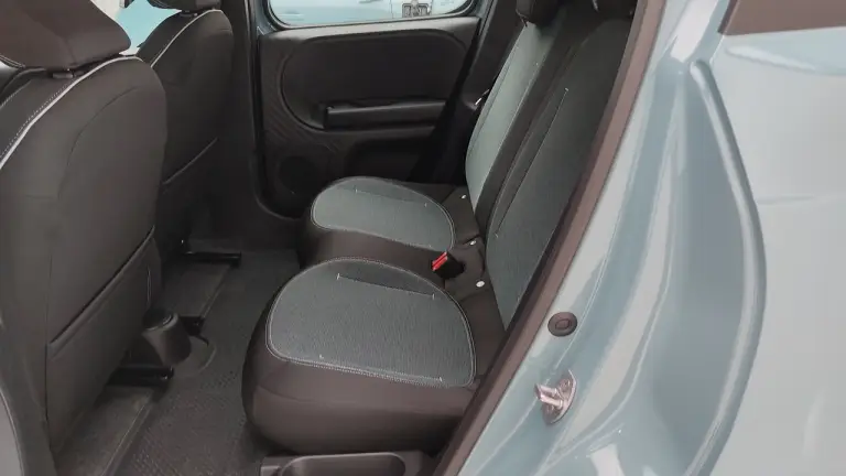 Dacia Spring 2026 - Foto live - 17
