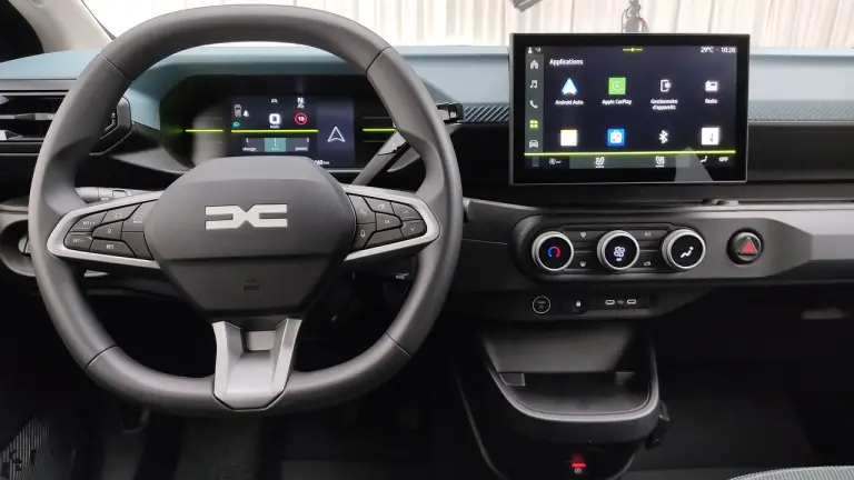Dacia Spring 2026 - Foto live - 18