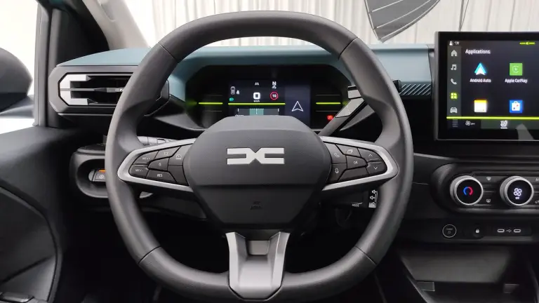 Dacia Spring 2026 - Foto live - 21