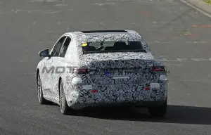 Mercedes Classe E elettrica - Foto spia 08-09-2026