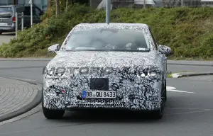 Mercedes Classe E elettrica - Foto spia 08-09-2026