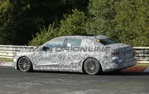 Mercedes Classe E elettrica - Foto spia 08-09-2026