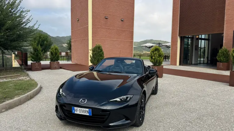 Mazda MX-5 My27 - 7