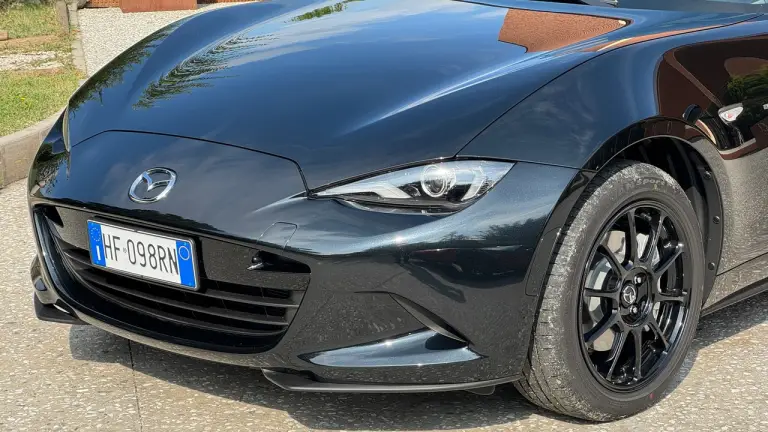 Mazda MX-5 My27 - 1