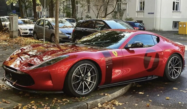 Ferrari Omologata: La One Off parcheggiata sul marciapiede a Monaco! Ferrari Omologata: La One Off parcheggiata sul marciapiede a Monaco!