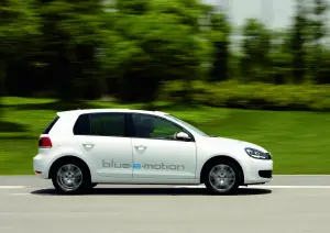 2014 Volkswagen Golf blue-e-motion