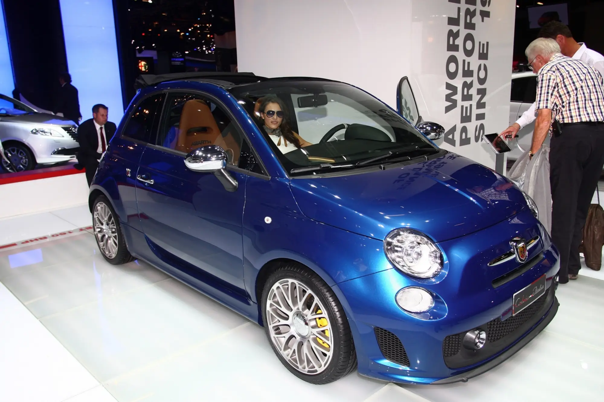 500 Abarth Cabrio Italia - Salone di Francoforte 2011 - 3