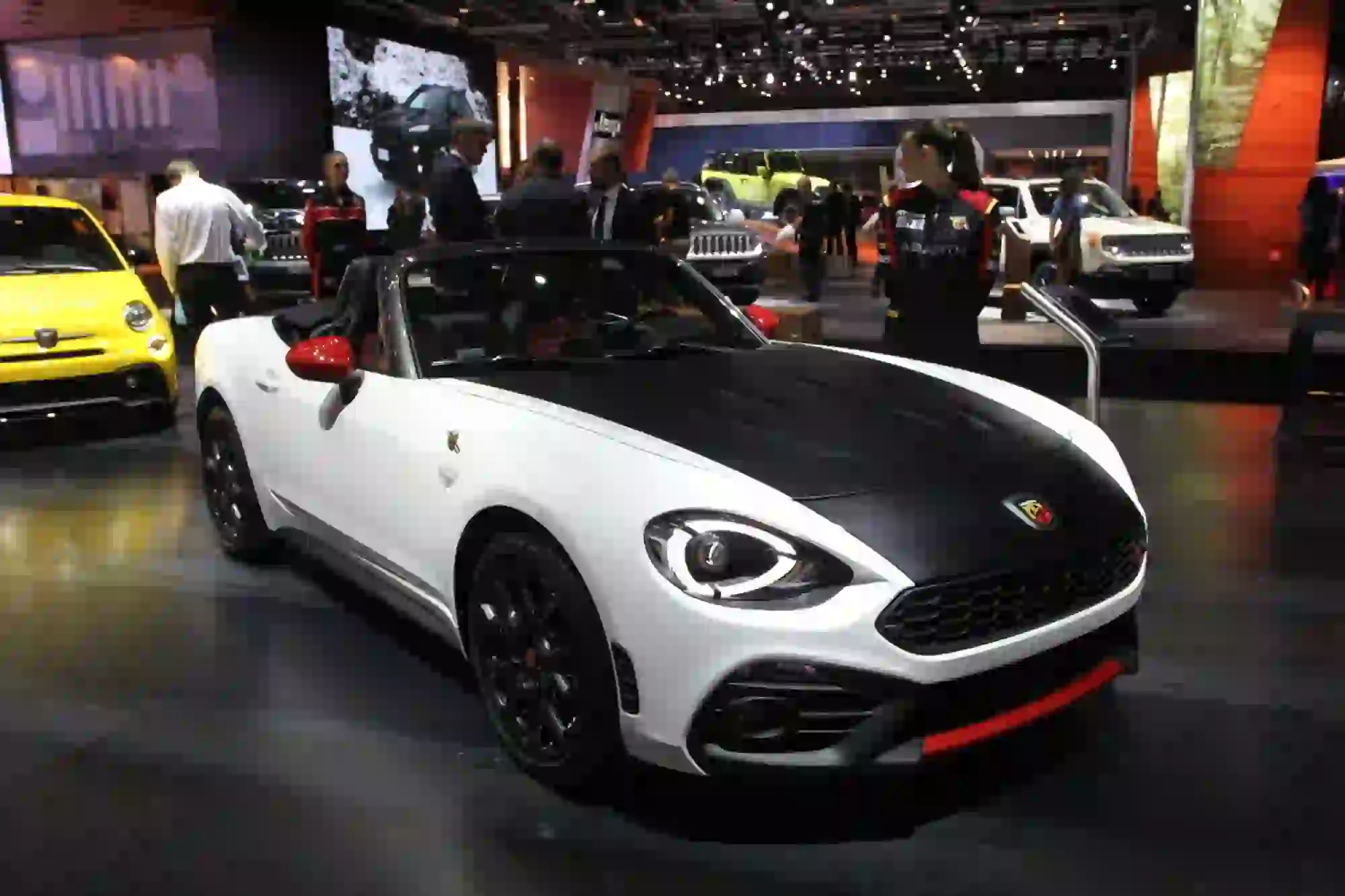 Abarth 124 Spider - Salone di Parigi 2016 - 2