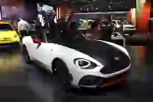 Abarth 124 Spider - Salone di Parigi 2016