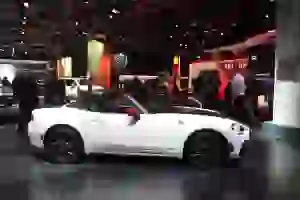 Abarth 124 Spider - Salone di Parigi 2016