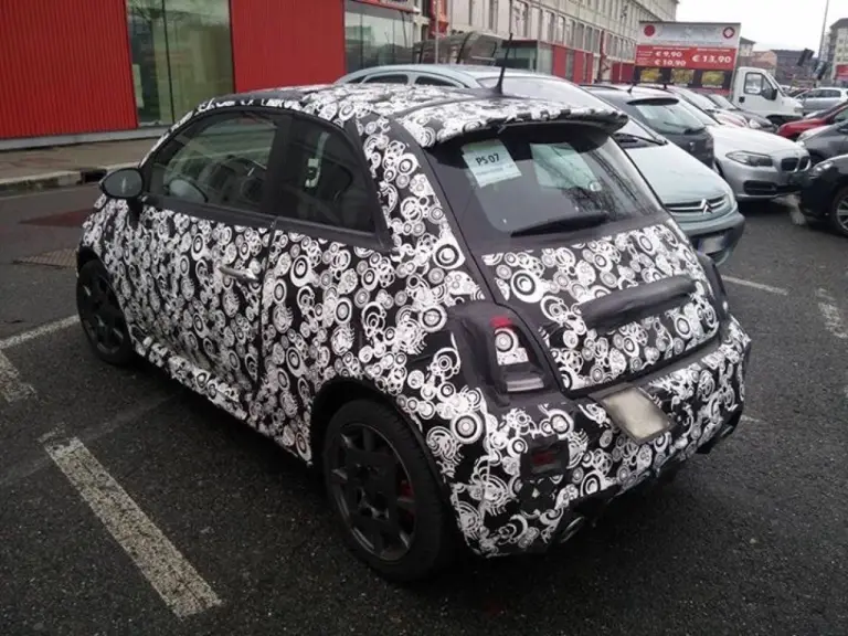 Abarth 500 facelift - Foto spia 19-02-2016 - 2