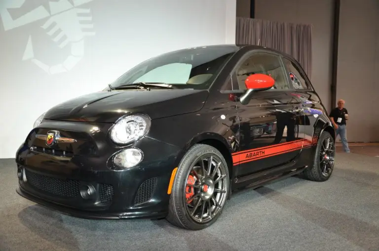 Abarth 500 - Los Angeles 2011 - 13