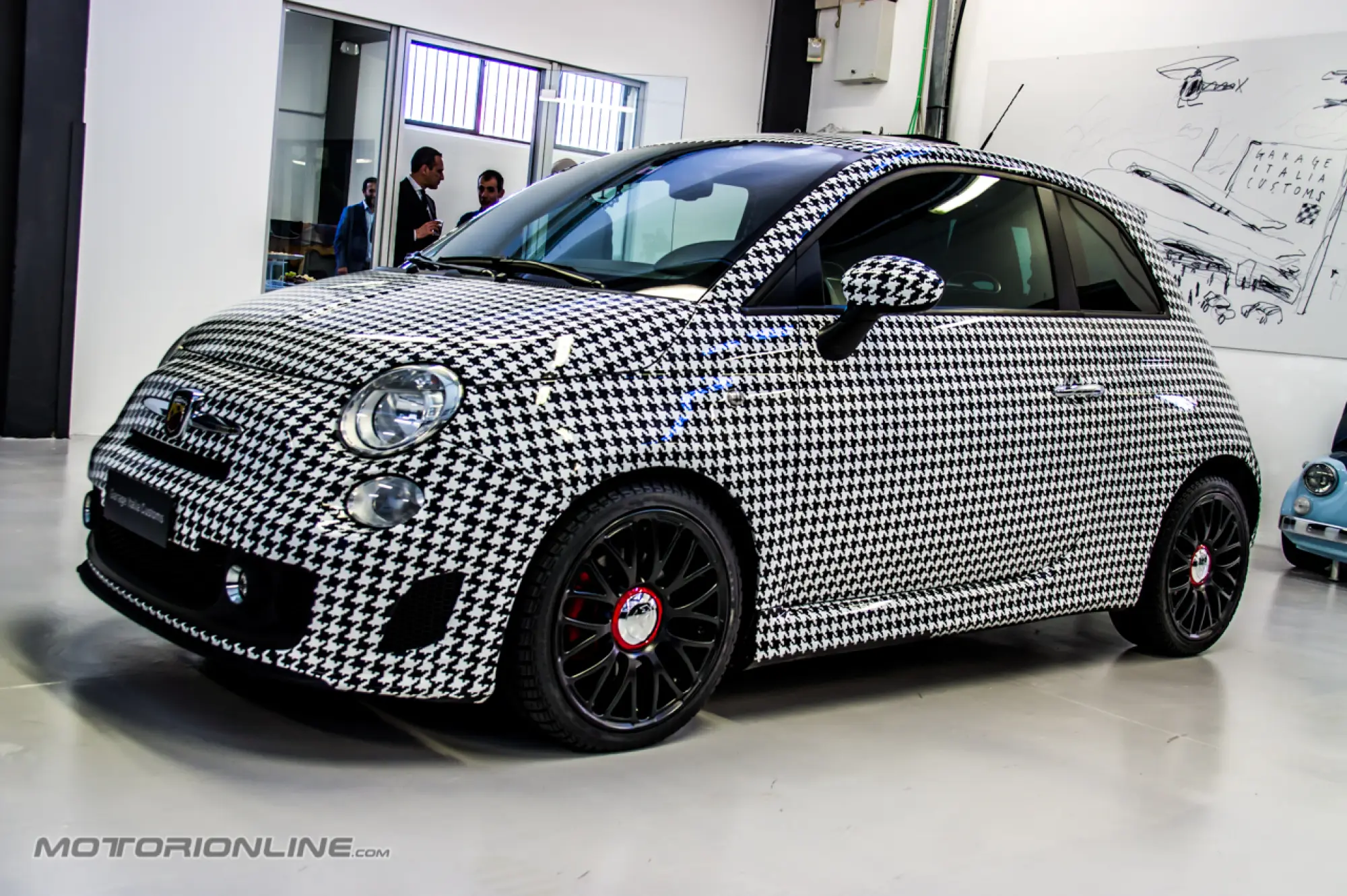 Abarth 500 Pied-de-Poule by Garage Italia Customs - 2