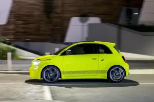 Abarth 500e - 17