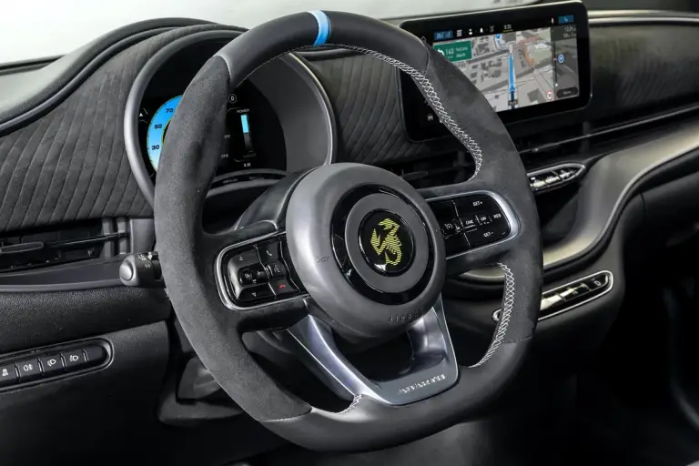 Abarth 500e - 31