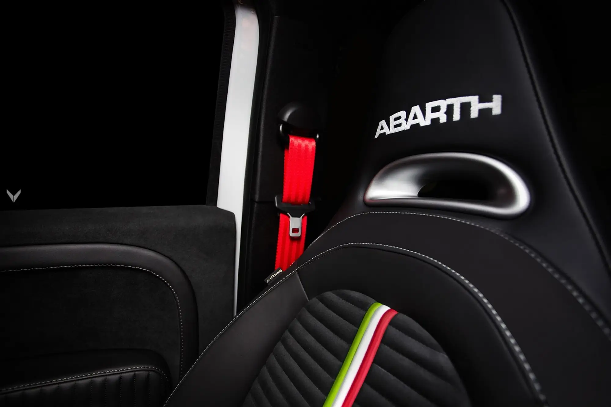 Abarth 595 by Vilner - 10