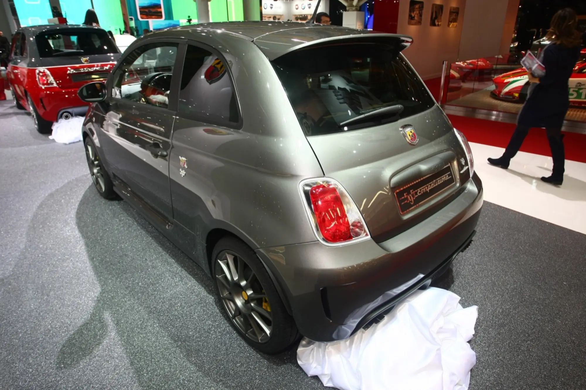 Abarth 595 Competizione - Motor Show 2011 - 1