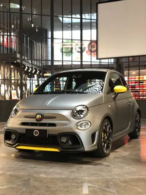 Abarth 595 Competizione Roma - Christian De Sica