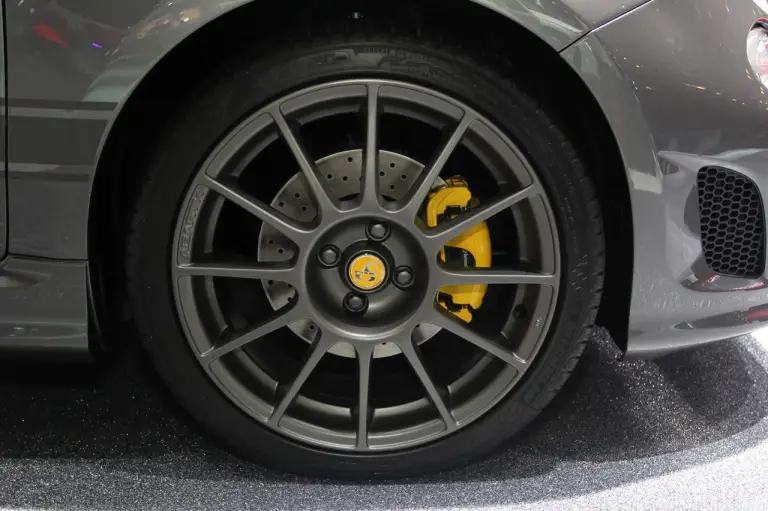 Abarth 595 Competizione - Salone di Parigi 2012 - 5