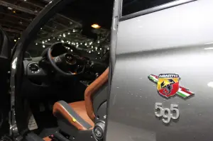 Abarth 595 Competizione - Salone di Parigi 2012 - 10