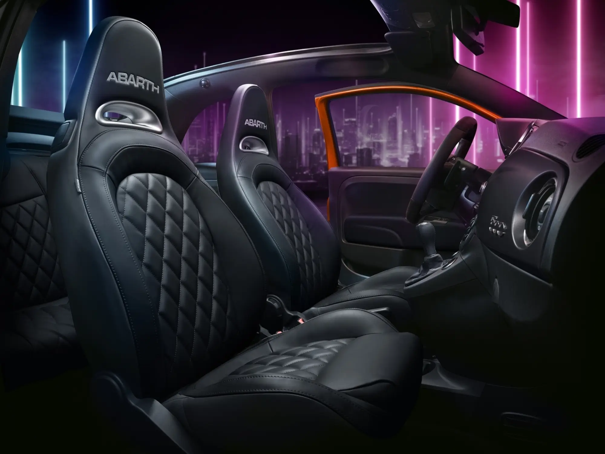 Abarth 595 e 695 2023 - Foto - 7