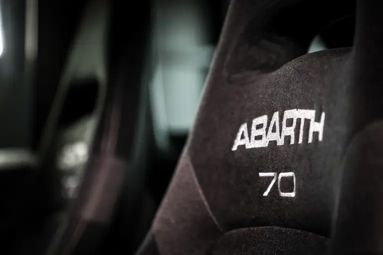 Abarth 595 Pista 2019 - 34