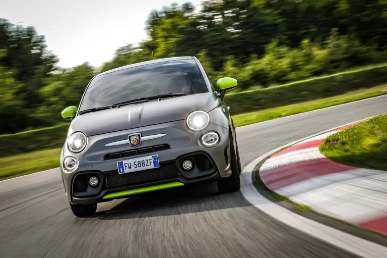 Abarth 595 Pista 2019 - 8