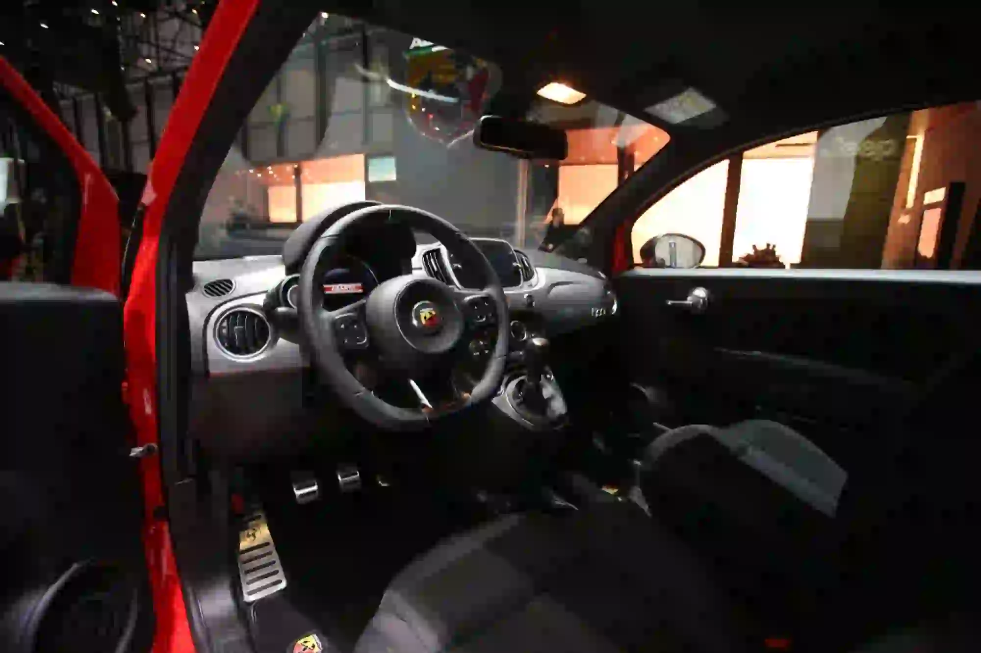 Abarth 595 Pista Foto Live - Salone di Ginevra 2017 - 10