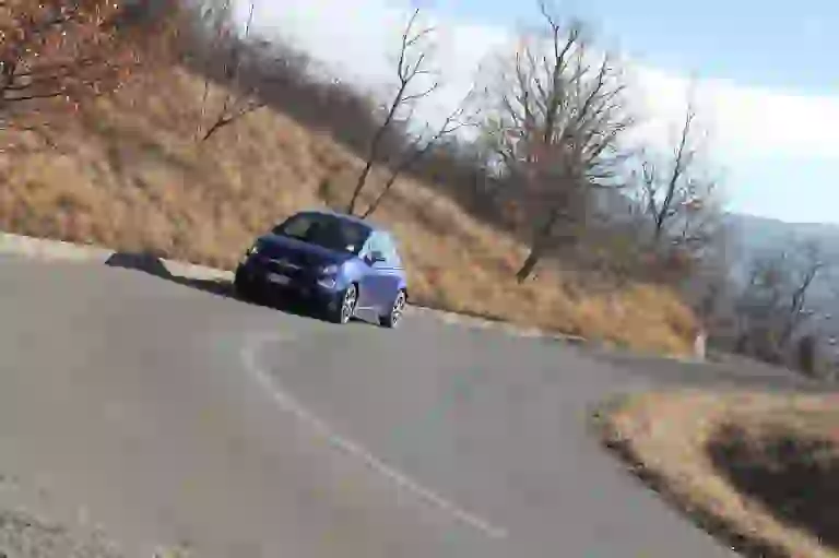 Abarth 595 Turismo: prova su strada - 22