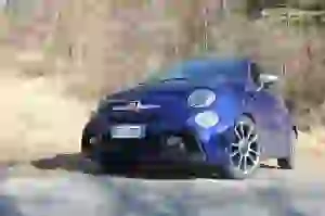 Abarth 595 Turismo: prova su strada - 30