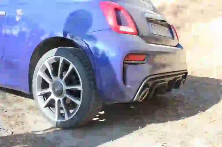 Abarth 595 Turismo: prova su strada - 37