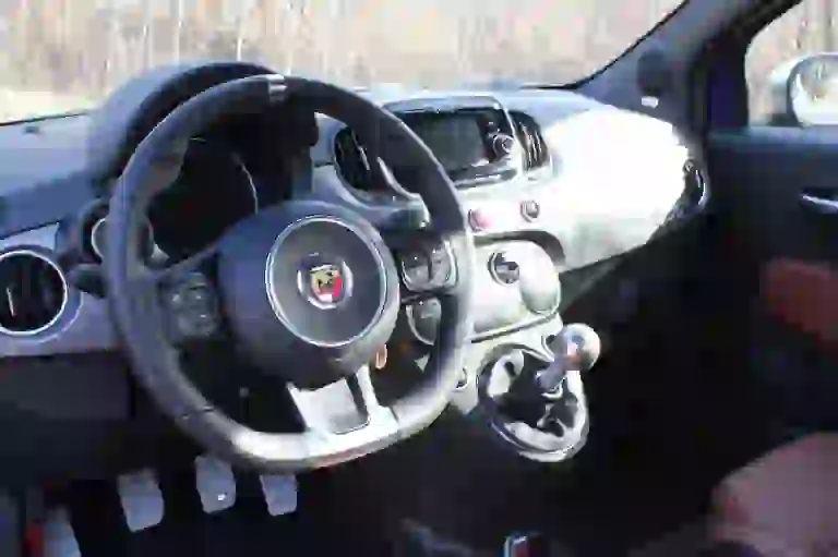 Abarth 595 Turismo: prova su strada - 54