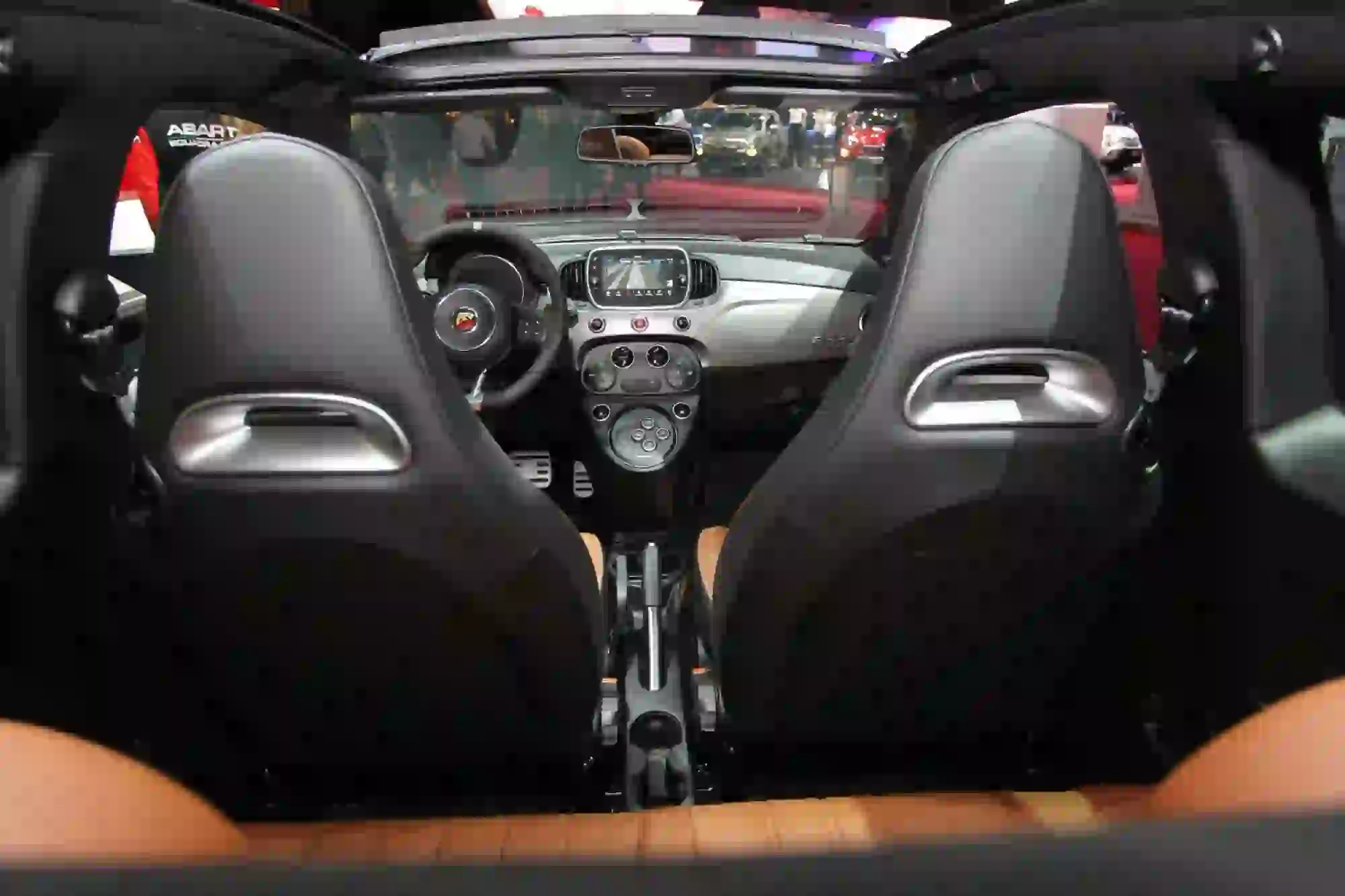 Abarth 595C Turismo - Salone di Parigi 2016 - 5